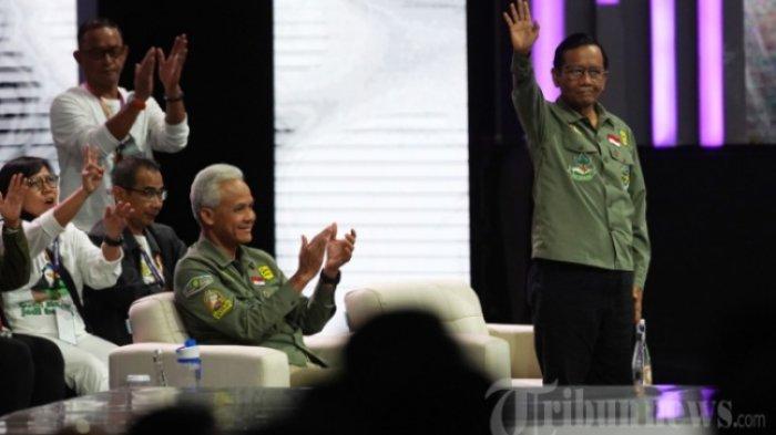 MAHFUD MUNDUR - Pasangan capres cawapres nomor urut 03 Ganjar Pranowo - Mahfud MD saat debat cawapres, Minggu (21/1/2024). Ganjar sudah sepakat, kapan Mahfud MD mundur sebagai Menkopolhukam di kabinet Jokowi? Sindiran Fahri Hamzah