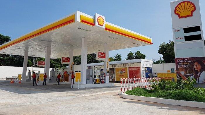 SHELL DI IKN - Stasiun Pengisian Bahan Bakar Umum (SPBU) Shell Hayam Wuruk Tuban. Alasan Shell Indonesia belum mau mendirikan SPBU di IKN Nusantara. Customer demand disinggung Shell Indonesia.
