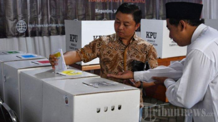 PILKADA SERENTAK 2024 - Ilustrasi Pilkada. Terjawab sudah pemilihan Gubernur DKI kapan digelar 2024, cek juga jadwal Pilkada Jabar dan kapan Pilgub Jateng 2024.