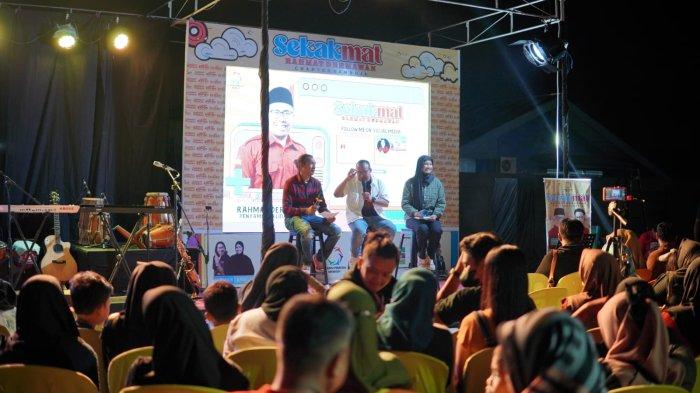 DIALOG SEKAKMAT BERAKHIR - Program dialog bertajuk Sekakmat yang diprakarsai oleh Rahmat Dermawan di Kukar, berakhir, Rabu (7/2/2024). Kecamatan Samboja menjadi lokasi terakhir digelarnya Sekakmat, setelah sebelumnya digelar di Kecamatan Sanga-sanga dan Kecamatan Muara Jawa, Kukar. 