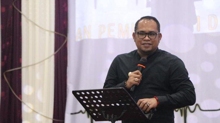 Wakil Bupati Kutai Timur, Kasmidi Bulang ditunjuk sebagai bakal calon Bupati Kutim dari Partai Golkar pada Pilkada 2024.