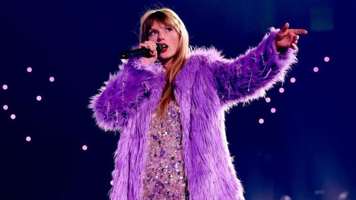THE ERA'S TOUR. Simak penjelasan dan informasi terkait PM Thailand berprasangka penyebab The Era's Tour Taylor Swift hanya konser di Singapura.