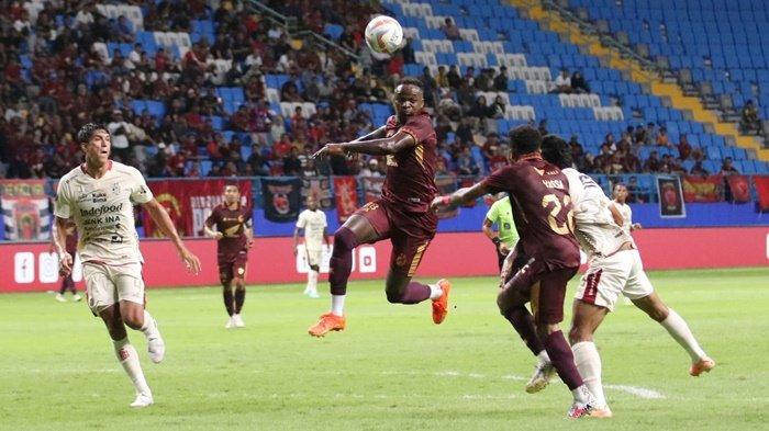 PSM Makassar dan Bali United bermain imbang tanpa gol dalam babak pertama di Stadion Batakan Balikpapan dalam lanjutan Liga 1 pekan ke-25, Sabtu (24/2/2024). 