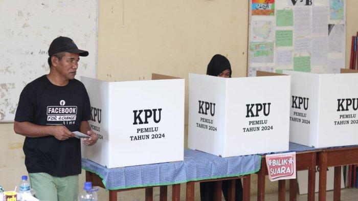 PEMUNGUTAN SUARA ULANG - Satu Tempat Pemungutan Suara (TPS) di Kelurahan Damai, Kecamatan Balikpapan Kota, Kota Balikpapan, Kalimantan Timur terpaksa melakukan pemungutan suara ulang yang dilaksanakan pada Sabtu (24/2/2024) pagi.