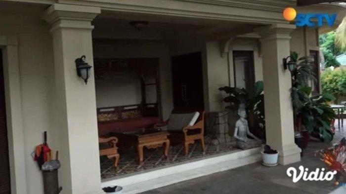 RUMAH SABDA - Penampakan rumah Sabda Ahessa yang dana renovasi rumahnya kini diminta kembali oleh Wulan Guritno.
