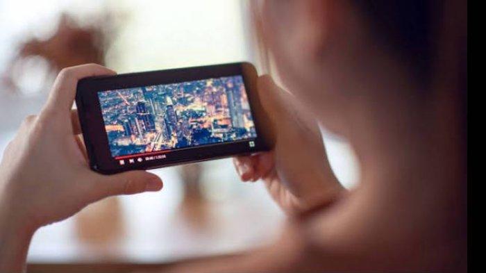 ILUSTRASI - Hukum menonton film porno saat berpuasa Ramadhan, apakah batal? Simak penjelasannya.