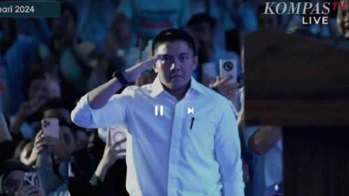 Tangkapan layar Mayor Teddy saat di acara pidato kemenangan Prabowo di Istora, Senayan, Jakarta, Rabu (14/2/2024).