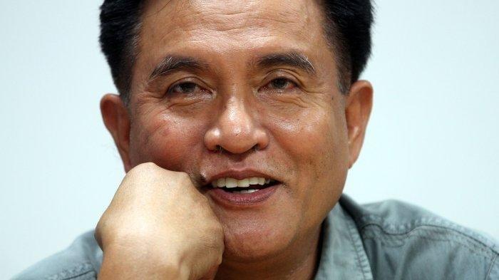 Yusril Ihza Mahendra. Yusril respons saat dengar kubu Anies-Muhaimin akan bawa 1.000 pengacara untuk gugat hasil Pilpres 2024 di MK.