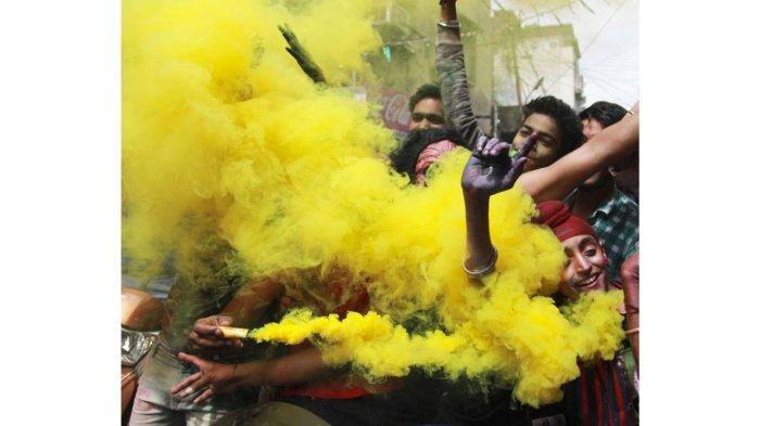 HARI RAYA DOLYATRA - Inilah informasi dan penjelasan terkait sejarah 25 Maret yaitu perayaan Hari Raya Dolyatra agama Hindu.