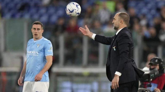 Pelatih Lazio Igor Tudor dan Adam Marusic pada pertandingan Liga Italia Serie A Lazio vs Juventus, Minggu (31/3/2024) di Stadion Olimpico Roma. Lazio memenangkan laga tersebut dengan skor 1-0.