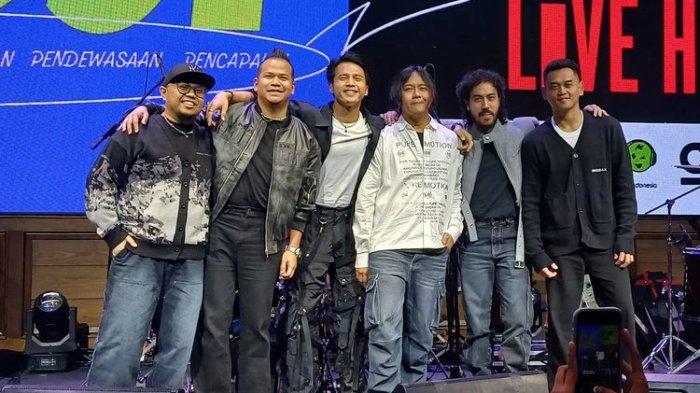 Band Nidji dalam perayaan ulang tahun ke-22 mereka di daerah Kemang Jakarta Selatan, Kamis (22/2/2024).