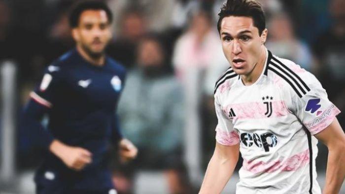Pemain Juventus, Federico Chiesa, berhasil cetak gol ke gawang Lazio saat semifinal Coppa Italia leg 1. Hasil Juventus vs Lazio di Coppa Italia, Bianconeri unggul 2-0 di leg pertama.
