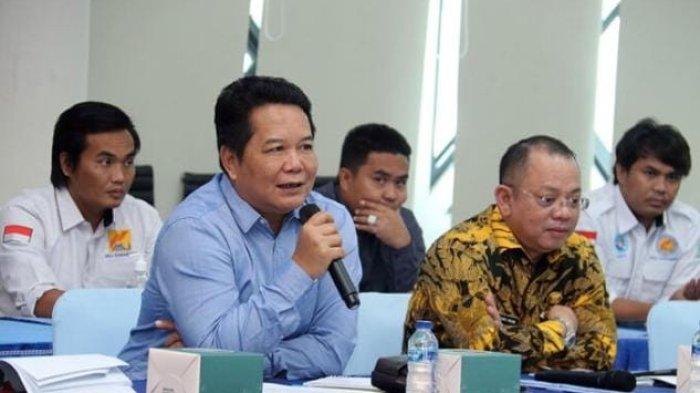 Bupati Mahakam Ulu (Mahulu) Bonifasius Belawan Geh, SH, ME., didampingi Sekda Mahulu Dr. Stephanus Madang, S.Sos, MM.