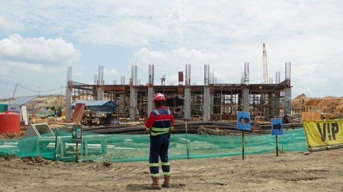 DAMPAK IKN DI KALTIM - Kondisi proyek pembangunan Terminal Bandara VVIP Ibu Kota Nusantara (IKN), Selasa (23/4/2024).