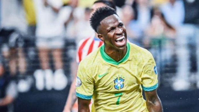 Vinicius Junior, pemain Brasil. Hasil Copa America 2024 hari ini, Brasil menang telak dari Paraguay namun belum langsung lolos ke perempat final.