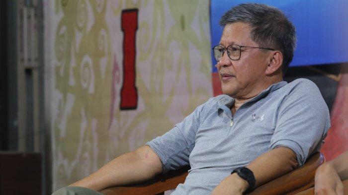 ROCKY DI BALIKPAPAN - Rocky Gerung saat menghadiri Diskusi Akal Sehat 