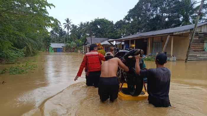 Banjir di Sepaku, Kabupaten Penajam Paser Utara, Kalimantan Timur.