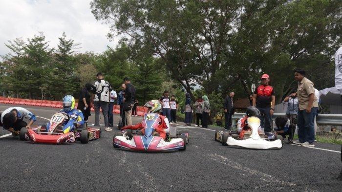 Lomba Gokart Listrik. Lomba ini bakal digelar juga di IKN Kaltim, catat jadwal dan link pendaftaran untuk ikutan.