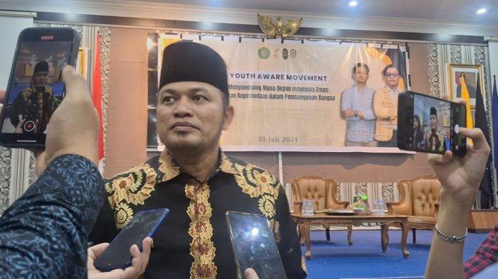 PILGUB KALTIM 2024 - Bakal calon Gubernur Kaltim yakni Rudy Masud ungkap pertemuan dengan elite Partai Persatuan Pembangunan saat berada di Jakarta, Kamis (4/7/2024) malam. Terkait PPP ia minim bicara. Terpenting baginya bahwa di PPP ia telah menyelesaikan pendaftaran dan kini berproses di tingkat DPP.