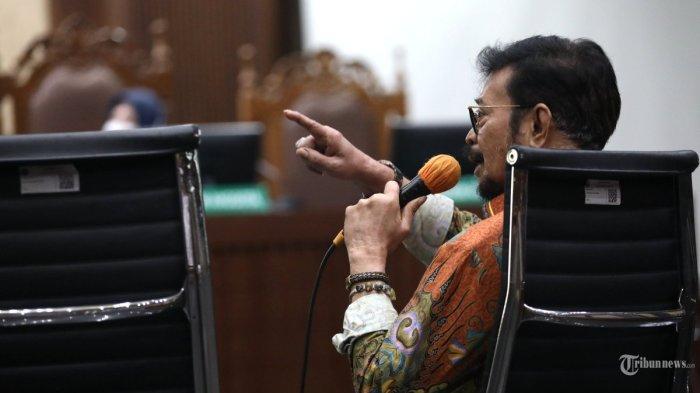 Terdakwa kasus pemerasan dan gratifikasi di Kementerian Pertanian Syahrul Yasin Limpo menjadi saksi untuk terdakwa lainnya Kasdi Subagyono dan Muhammad Hatta dalam sidang lanjutan di Pengadilan Tipikor, Jakarta, Senin (24/6/2024). Sidang tersebut beragenda mendengarkan keterangan saksi mahkota atau terdakwa yang dijadikan saksi untuk terdakwa lain yang bersama-sama melakukan suatu perbuatan pidana. SYL mengatakan adanya framing kepadanya sebagai orang yang serakah. Menurutnya, hal itu masuk dalam pembunuhan karakter terhadapnya.