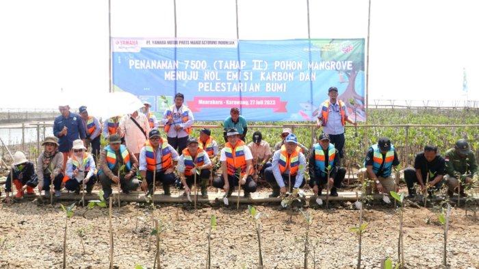 Yamaha Motor Indonesia juga aktif bersama pemerintah melakukan program penanaman pohon lainnya seperti gerakan yang bertajuk “Tanam Pohon Bersama Presiden RI” yang digelar pada 29 November 2023 serentak di Jabodetabek.