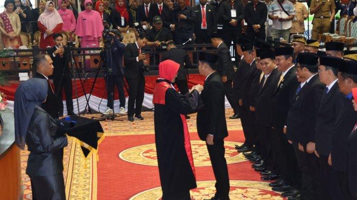 Pelantikan anggota DPRD PPU periode 2024-2029 .TRIBUNKALTIM.CO/NITA RAHAYU