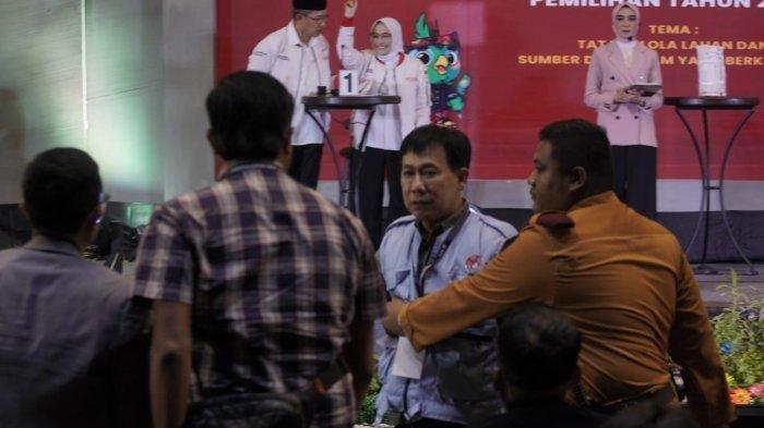 Berikut Kronologi lengkap duduk masalah ricuh debat Pilkada Bojonegoro 2024 hingga berakhir dengan pembubaran mendadak oleh KPU.