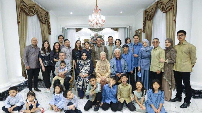 Foto Rasyid Rajasa dan Tamara Kalla bersama seluruh keluarga