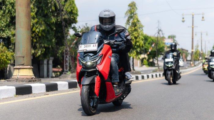 Fitur-fitur yamg ada di Yamaha NMax Neo mendukung pengendara dalam berkendara di musim hujan
