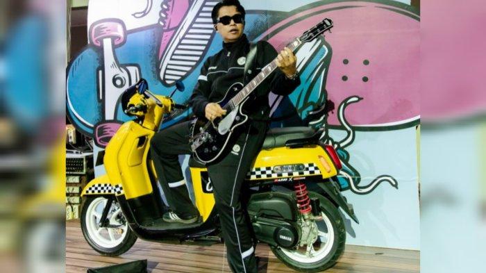 Digelar pada 19-23 November 2024 di GOR Bulungan, ratusan Gen Z dari belasan sekolah pilihan ikut andil dalam aktivitas FOMO (Fazzio Movement) ala FAZZIO HYBRID terbaru ini.