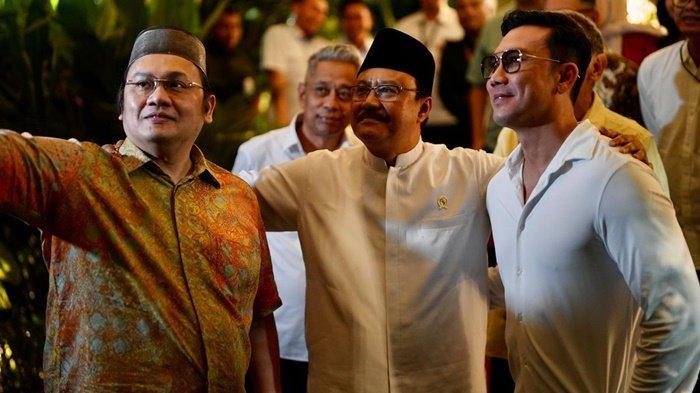 Menteri Sosial (Mensos) Saifullah Yusuf atau Gus Ipul mempertemukan Denny Sumargo (Densu) dan Farhat Abbas pada Rabu (4/12/2024) malam.