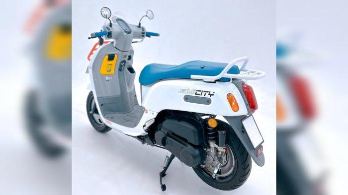 Ttampilan FAZZIO HYBRID semakin kalcer ala modifikasi vibes Jepang.