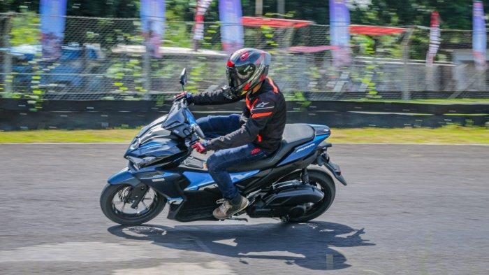 Di awal tahun 2025 ini kami kembali menghadirkan aktivitas bersama AEROX ALPHA melalui track day di sirkuit Sentul Karting.