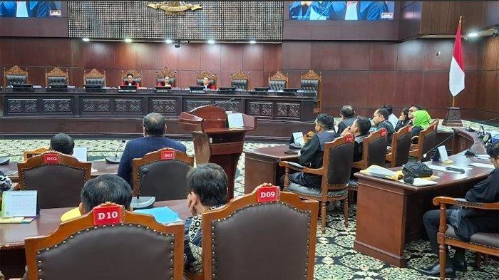 PUTUSAN DISMISSAL MK - Sidang sengketa Pilkada di panel I, Gedung Mahkamah Konstitusi, Jakarta, Selasa (14/1/2025).(Tribunnews.com/Ibriza Fasti Ifhami)