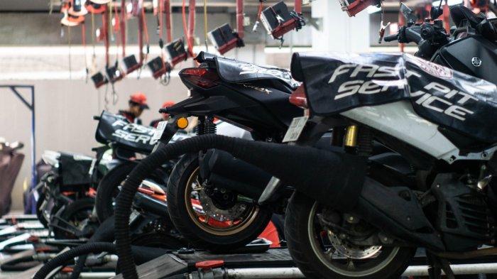 Yamaha memiliki promo servis menarik bagi seluruh konsumen Yamaha berupa potongan harga dua puluh ribu setiap pembelian busi, saringan udara, dan oli mesin di seluruh bengkel resmi Yamaha dari tanggal 1 sampai 31 Maret 2025.