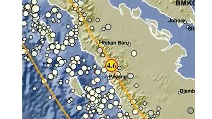 GEMPA PADANG 2025 - Kabar terbaru gempa hari ini, Sabtu (19/4/2025), Badan Meteorologi Klimatologi dan Geofisika ( BMKG ) merilis gempa guncang Padang Panjang Sumbar magnitudo 4.6. Simak info selengkapnya (x/infobmkg)