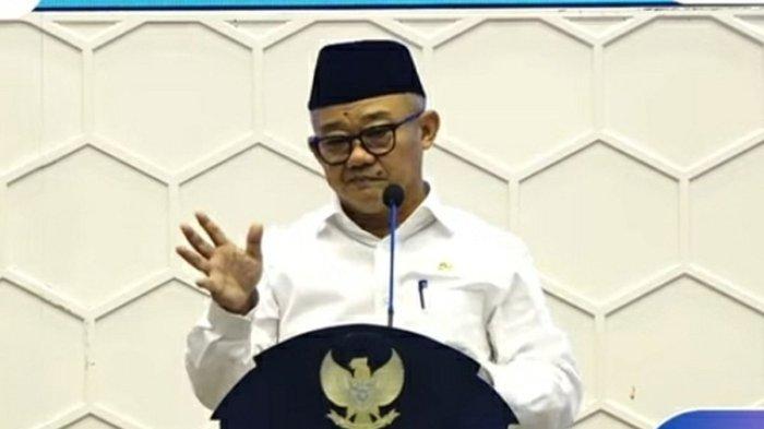 SEKOLAH SWASTA GRATIS - Menteri Pendidikan Dasar dan Menengah (Mendikdasmen) Abdul Mu'ti di Kantor Kemendikdasmen, Jakarta, Senin (28/4/2025). Respons Mendikdasmen soal Pendidikan Dasar Negeri dan Swasta Gratis. (Tangkap layar dari akun YouTube Kemendikdasmen)