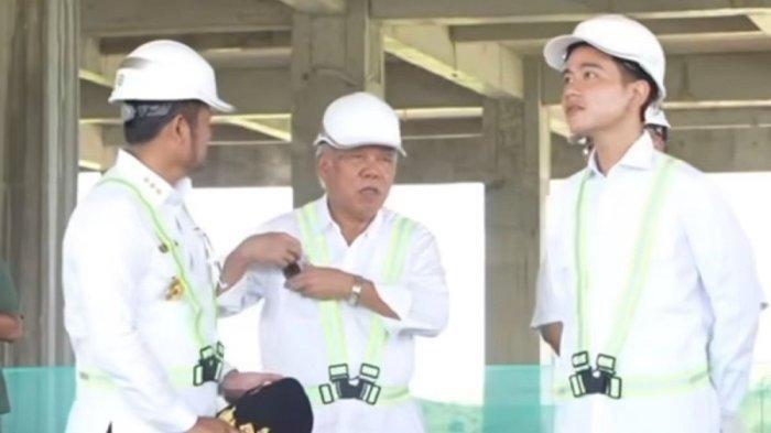 KUNJUNGI IKN - Wakil Presiden Gibran Rakabuming Raka berkunjung ke Ibu Kota Nusantara (IKN), Rabu (28/5/2025). Gibran didampingi Kepala Otorita IKN Basuki Hadimuljono, dan Gubernur Kalimantan Timur Rudy Mas'ud. (OIKN)