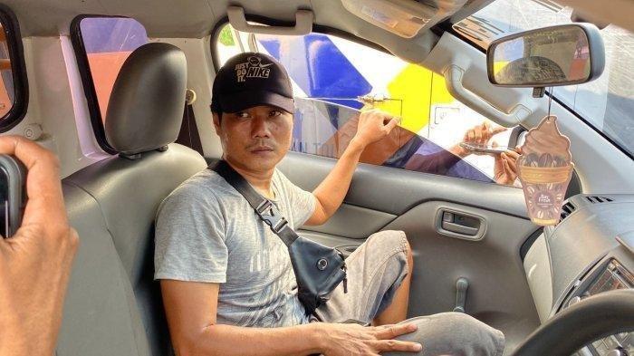 SOPIR TRUK KONTAINER - Sosok sopir kontainer fuso yang menabrak palang pintu Tol Ciawi 2, Kelurahan Katulampa, Kecamatan Bogor Timur, Kota Bogor, Senin (2/6/2025). (TribunnewsBogor.com/Rahmat Hidayat)