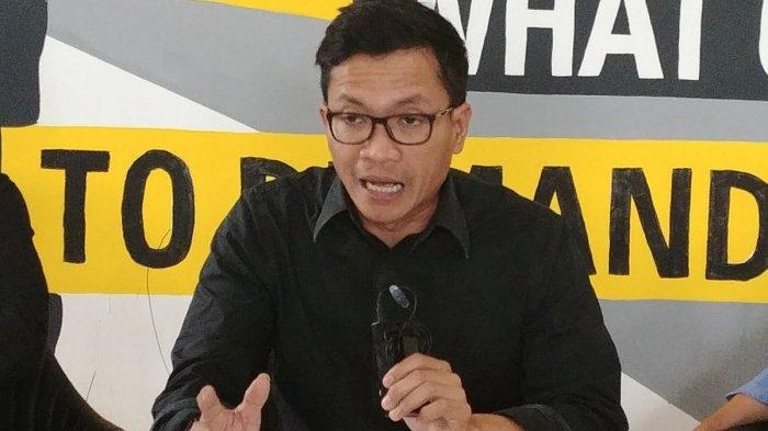 ADU DOMBA ASING - Direktur Amnesty International Indonesia, Usman Hamid. Respons Amnesty Internasional Indonesia usai pidato Prabowo menyebut LSM dibiayai asing untuk adu domba Indonesia.  (KOMPAS.com/IHSANUDDIN)