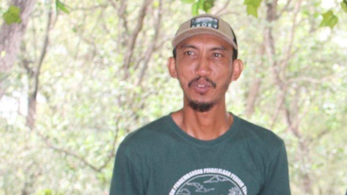 KONSERVASI MANGROVE KARANGAN - Manajer Program Kelautan Kalimantan dari Yayasan Konservasi Alam Nusantara (YKAN), Basir Daud. YKAN mendorong para pihak untuk mendukung kawasan pengelolaan mangrove di Kampung Karangan, Kecamatan Biatan, Kabupaten Berau, Kalimantan Timur. (HO/DOK PRIBADI)
