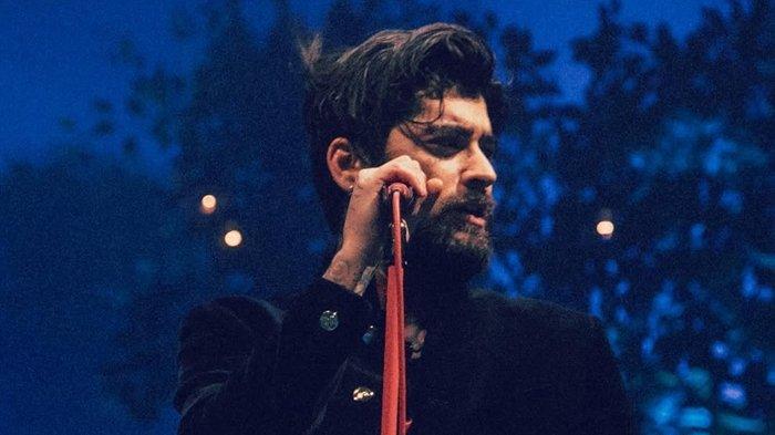 Gambar terkait Segera Comeback,Zayn Malik Bahas Isu Rasisme dalam Cuplikan Lagu Terbarunya (dari Bing)