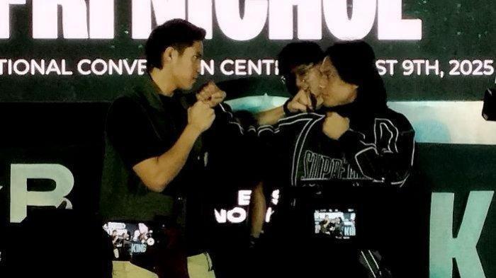 TANDING TINJU - El Rumi di kawasan SCBD, Kebayoran Baru, Jakarta Selatan, Jumat (11/7/2025). Jadwal Tinju Artis Jefri Nichol vs El Rumi, Pertarungan Ulang Bakal Tayang di TV.
