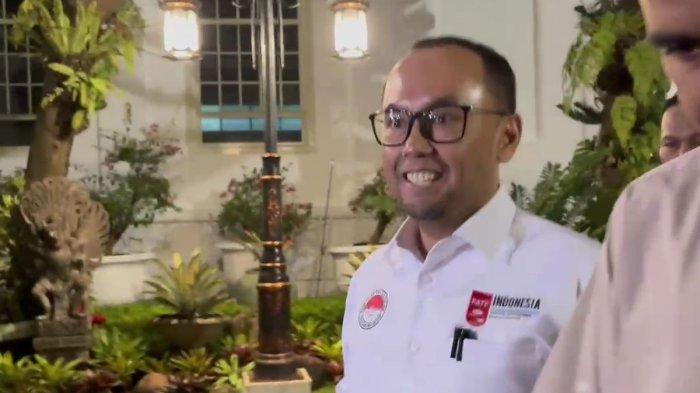 KEPALA PPATK - Kepala Pusat Pelaporan dan Analisis Transaksi Keuangan (PPATK) Ivan Yustiavandana usai bertemu Presiden RI Prabowo di Kompleks Istana, Jakarta, Rabu (30/7/2025).(KOMPAS.com/Rahel)