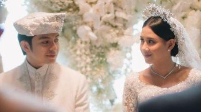 RESMI MENIKAH - Tangkapan layar dari akun Instagram Angga Yunanda, @angga. Telah sah menikah, Angga Yunanda dan Shenina Cinnamon bagikan foto pernikahan mereka pada Senin (10/2/2025). (Instagram/@angga)