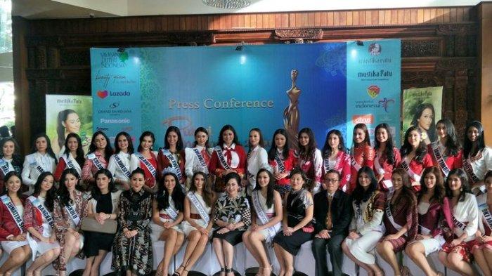 PEMILIHAN PUTRI INDONESIA - 39 finalis Puteri Indonesia yang datang dari 34 provinsi dalam jumpa pers di Grand Sahid Hotel, Sudirman, Jakarta Selatan, Rabu (26/2/2020).