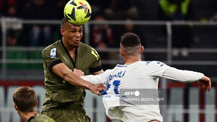 Bek Tengah AC Milan, Malick Thiaw. Berikut jadwal Bologna vs AC Milan di pekan ke-30 Liga Italia Serie A, Sabtu (15/4/2023).