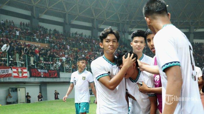Jam Tayang Dan Live Streaming Timnas Indonesia Vs Vietnam Piala Aff U Jam Tayang Dan Live Streaming Timnas Indonesia Vs Vietnam Piala Aff U