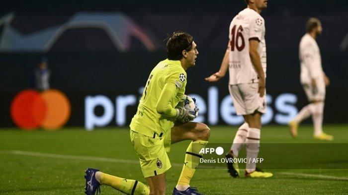 Kiper Cadangan AC Milan, Ciprian Tatarusanu. Tampil menawan di Liga Italia Serie A, kini Ciprian Tatarusanu setara dengan Ederson dan Alisson. (Denis LOVROVIC / AFP)