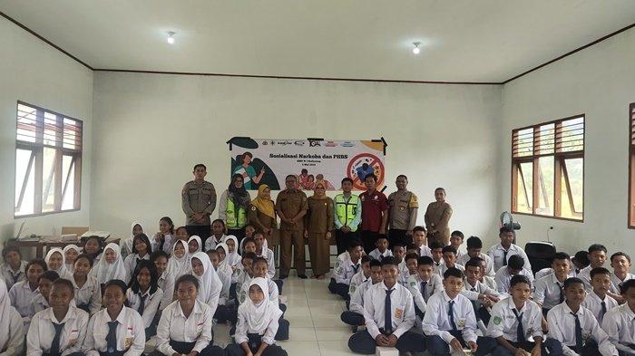 PT KPP Jobsite Inde saat ikut berpartisipasi dalam menyosialisasikan PHBS dan bahaya narkoba, beberapa waktu lalu.